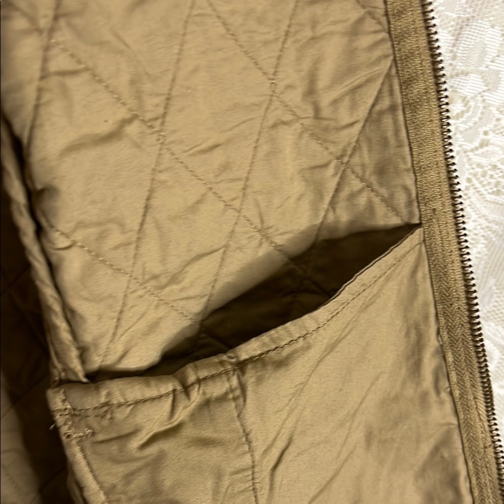 Eddie Bauer Brown corduroy Quilted Vest - Picture 5 of 6